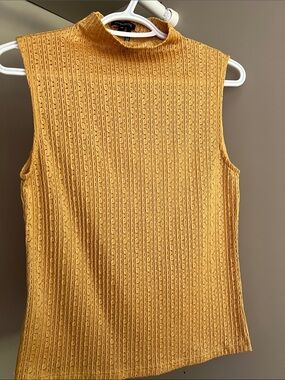 Dynamite • Women’s S • Ribbed Sleeveless Mock Neck Tank • Mustard Yellow